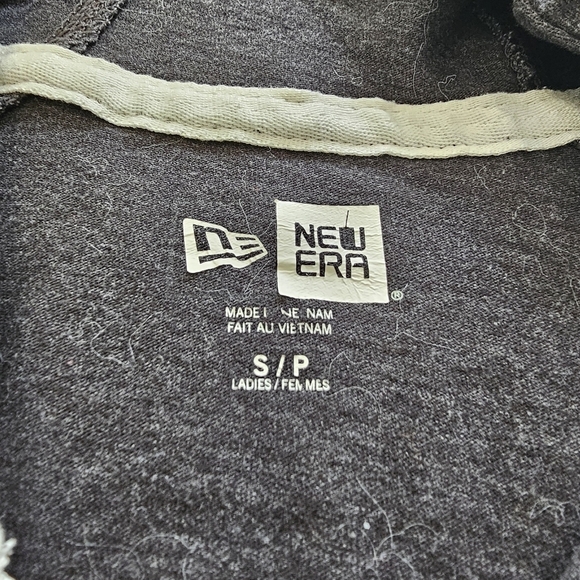 New Era Green Compass full zip long sleeve hoodie size small - Picture 3 of 8